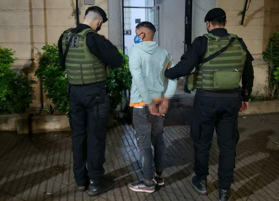 Detuvieron dos veces en la misma noche a un adolescente de 16 años | Noticias