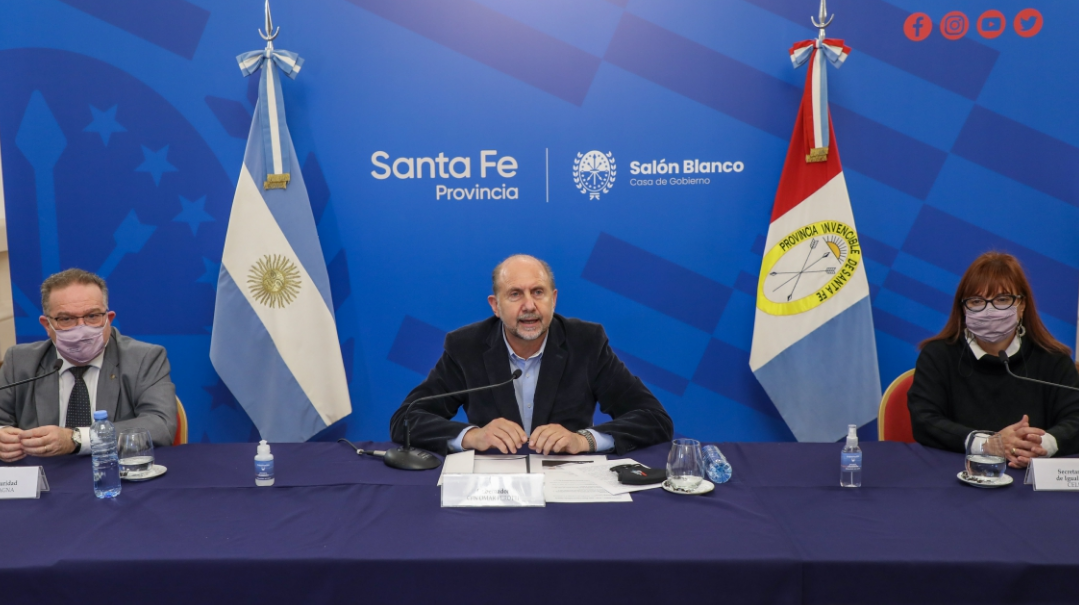 Perotti participó de un conversatorio sobre el abordaje de la violencia de género en la Policía | Igualdad y Género