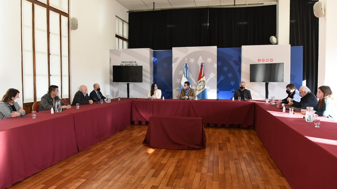 La provincia acordó con Invap para aplicar tecnologías de control en cárceles | Noticias