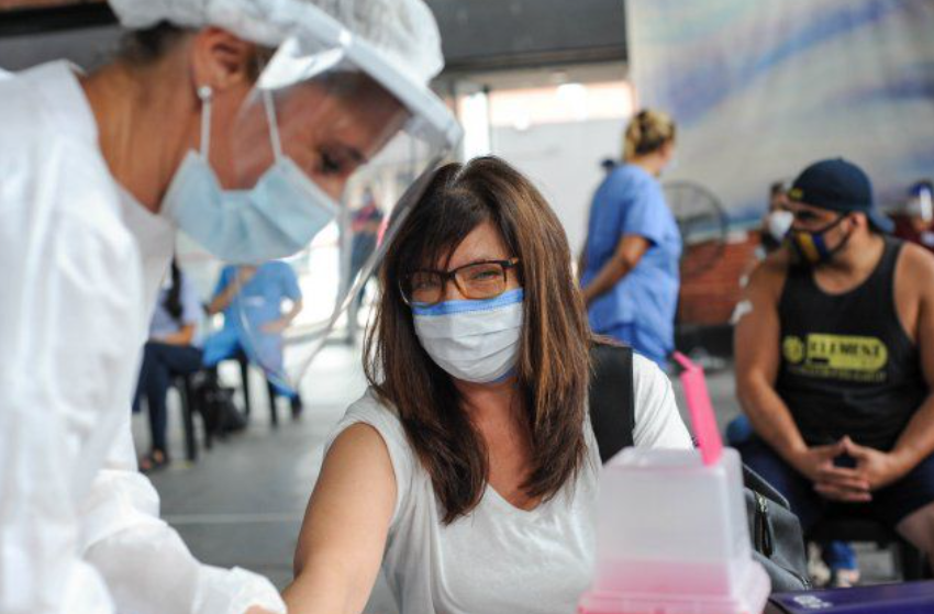 Vacunación Covid: Se otorgaron más de 6 mil turnos para este lunes en la ciudad | Noticias