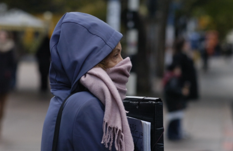 Sigue la ola de frío polar en la ciudad con sensación térmica bajo cero | Información General