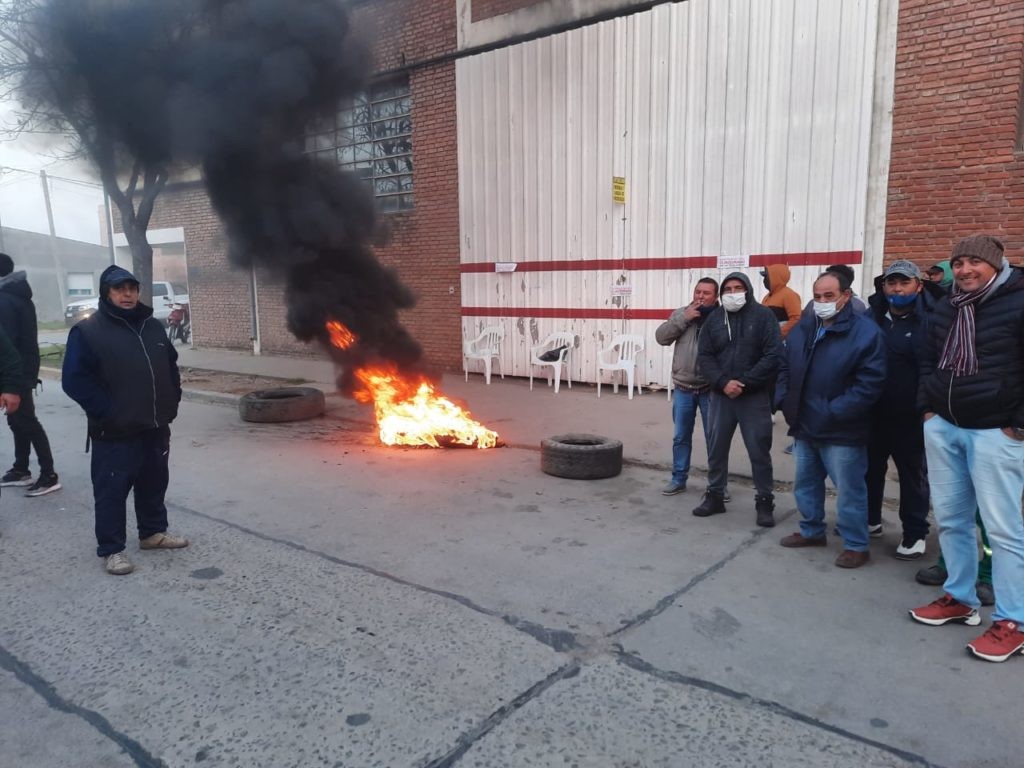 Festram sostiene que municipales de San Carlos Centro sufrieron abuso de poder policial | Noticias
