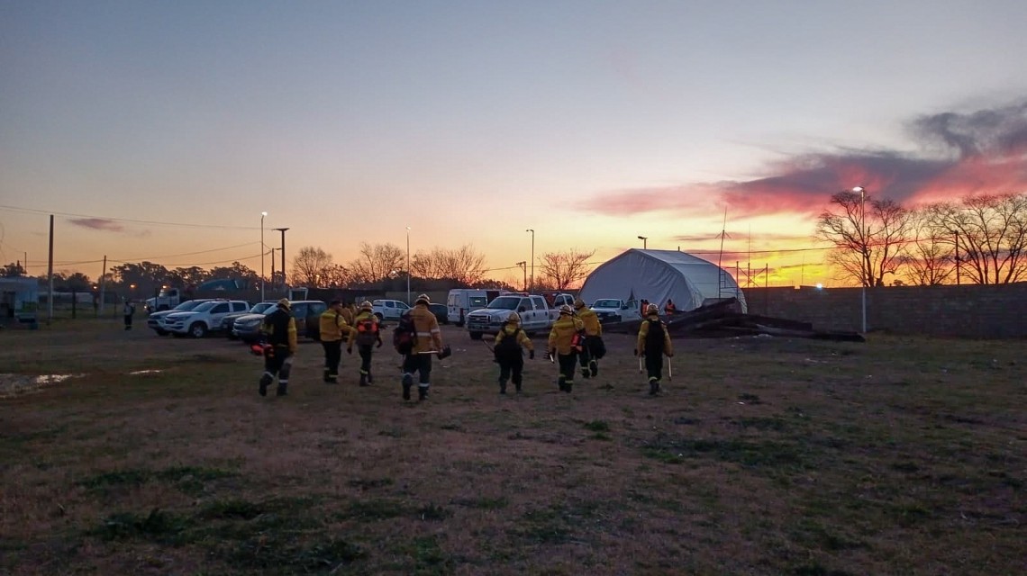 La provincia continúa combatiendo incendios en la zona del Delta del Paraná | Noticias