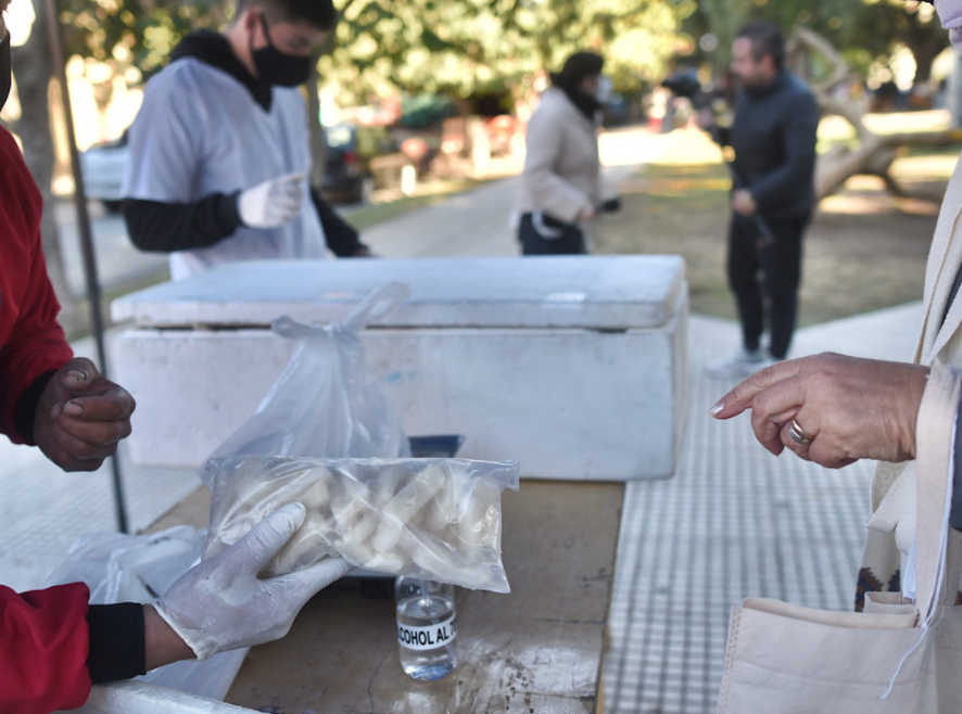 Continúa hoy la venta de pescado de mar a precios populares | Información General