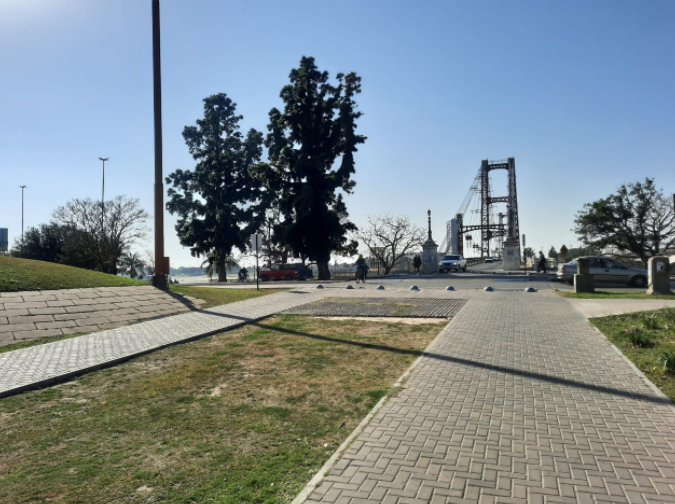 El viento sur hizo descender la temperatura este martes en la ciudad | Información General