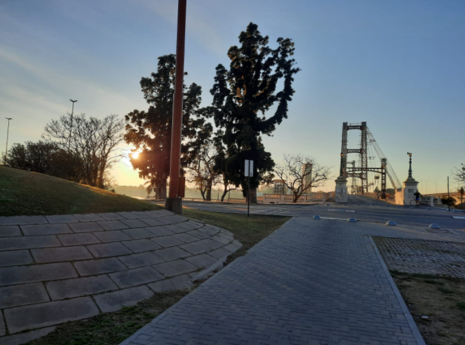 Mañana fresca en la ciudad con ascenso de la temperatura por la tarde | Información General
