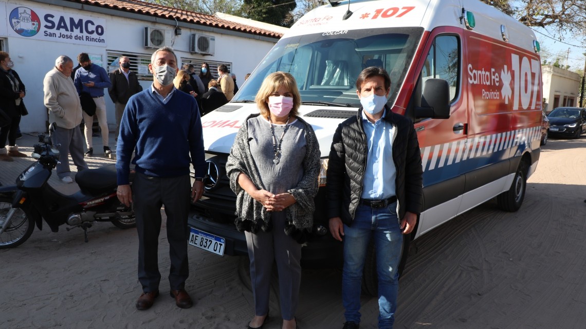 Entregaron ambulancias en Santa Fe, Rincón y Recreo | Noticias