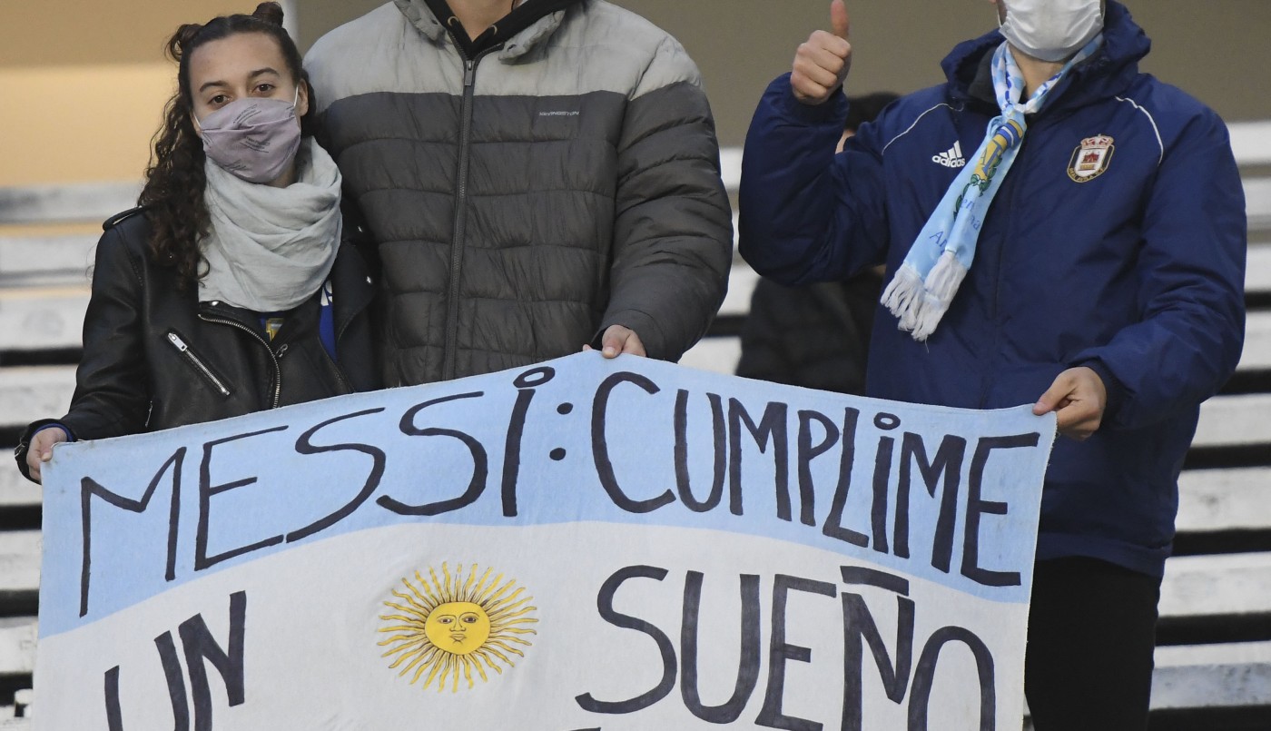 Video: la letra del nuevo hit de los hinchas para alentar a la Selección en el Monumental | Deportes