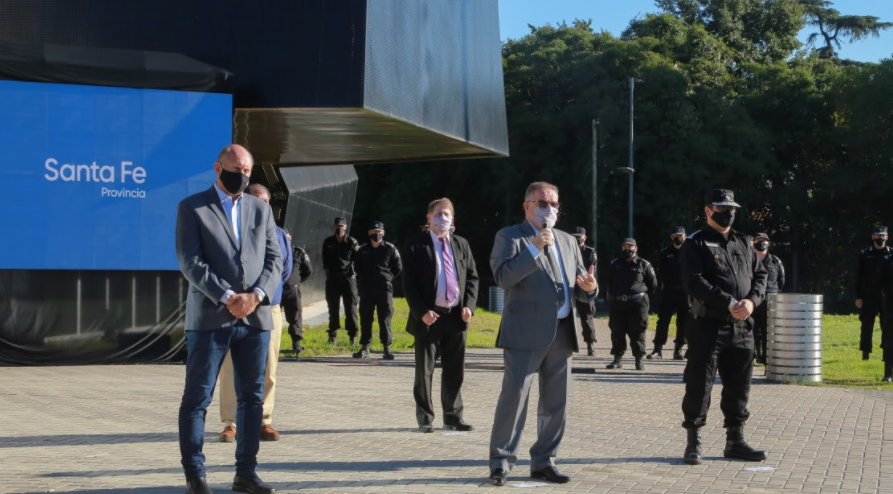 Abren la convocatoria para realizar la carrera policial en Santa Fe | Información General