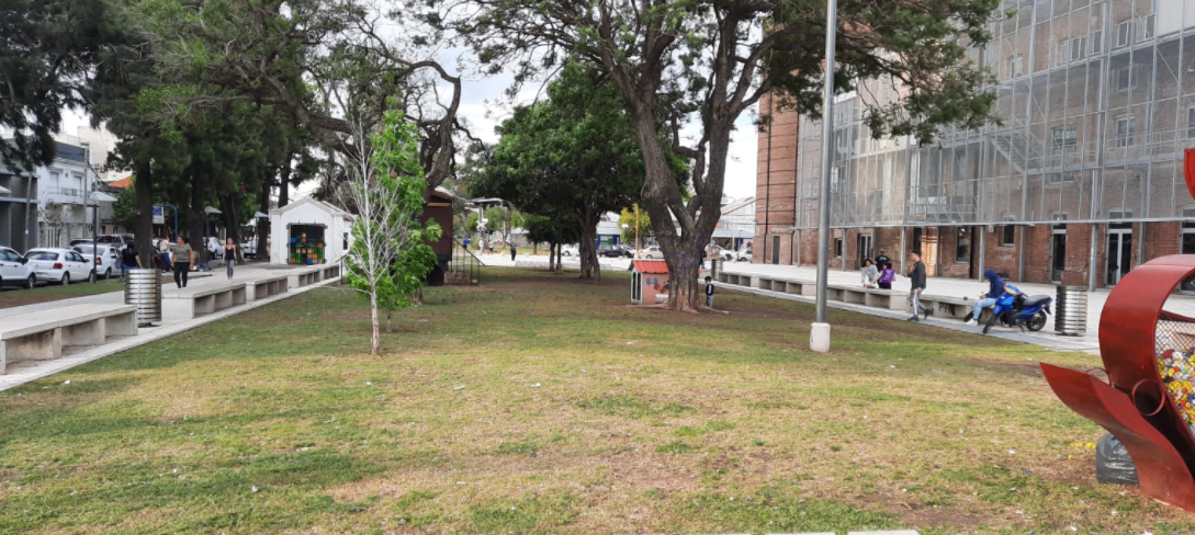 Tras el vendaval de ayer empiezan a mejorar las condiciones del tiempo | Información General