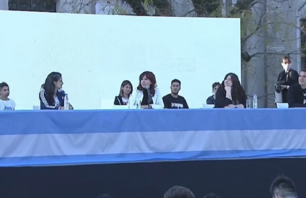 Cristina Kirchner: "El peronismo, le pese a quien le pese, sigue hoy más vigente que nunca" | Nacionales