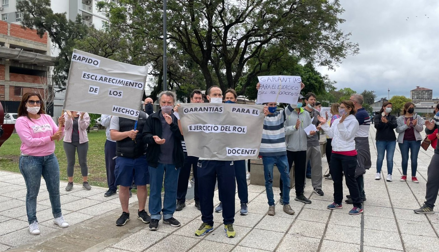 Profesores de educación física se manifestaron este sábado: “queremos garantías, para que no haya ningún otro inconveniente” | Noticias