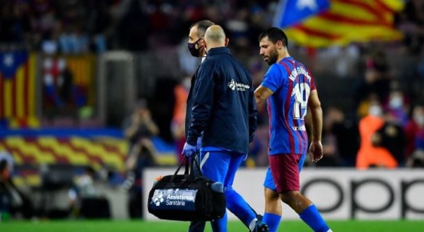 Los médicos de la AFA viajaron a Barcelona para asistir al Kun Agüero | Deportes