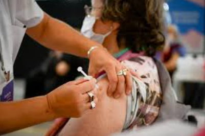 Se aplicarán hoy casi 4 mil terceras dosis de AstraZeneca en la ciudad | Noticias