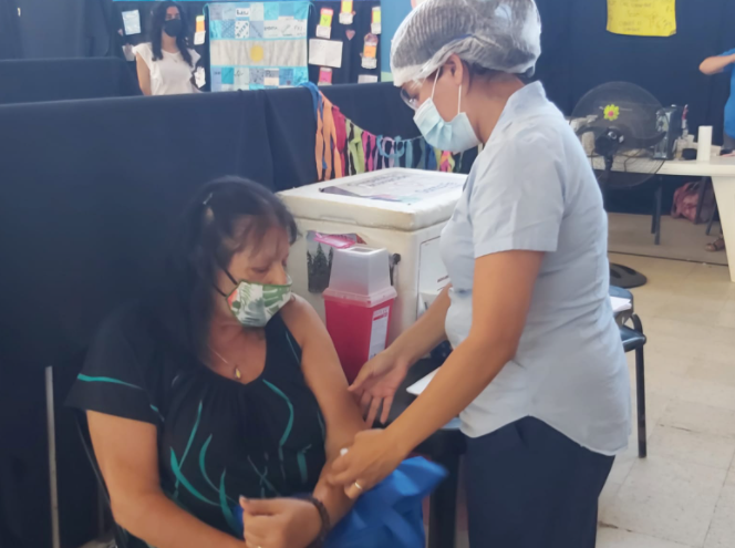 Se retoma la vacunación contra el Covid con más de 3500 turnos | Noticias