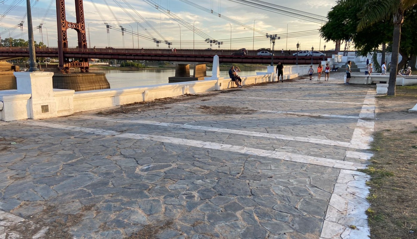 Ya retiraron las letras corpóreas de la Costanera | Información General