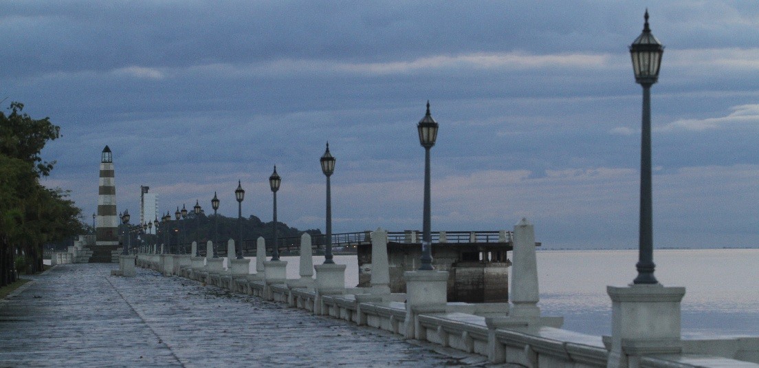 Llegó la lluvia y bajó la temperatura en la ciudad de Santa Fe | Información General