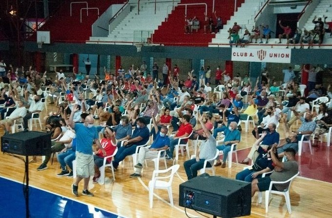 Los socios de Unión aprobaron por absoluta mayoría la Memoria y Balance | Deportes
