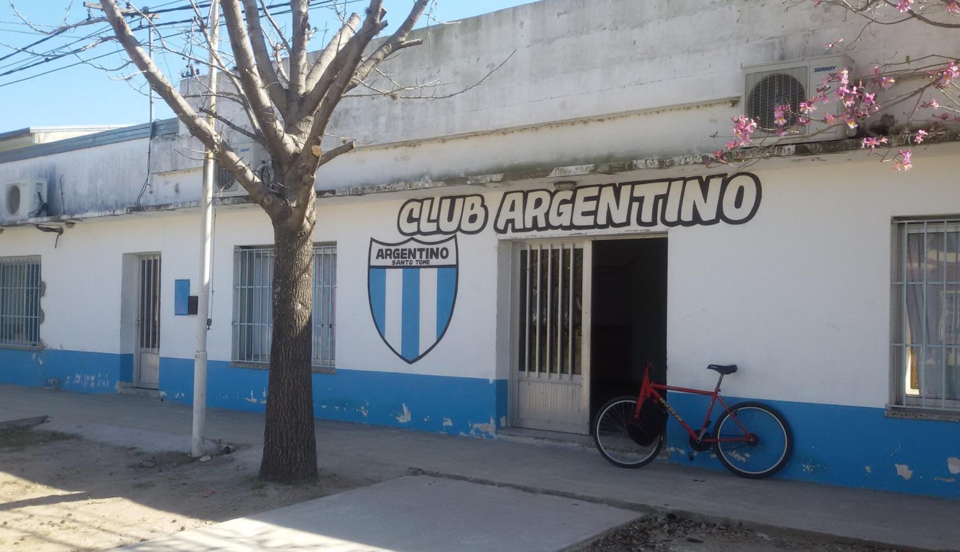 Entregaron más de 6 millones de pesos a instituciones deportivas de Santo Tomé | Deportes