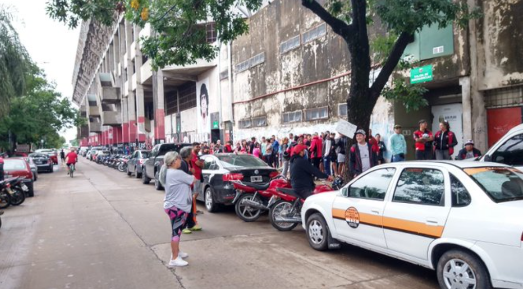 Comenzó la venta de entradas para el debut de Colón en Copa Argentina | Deportes