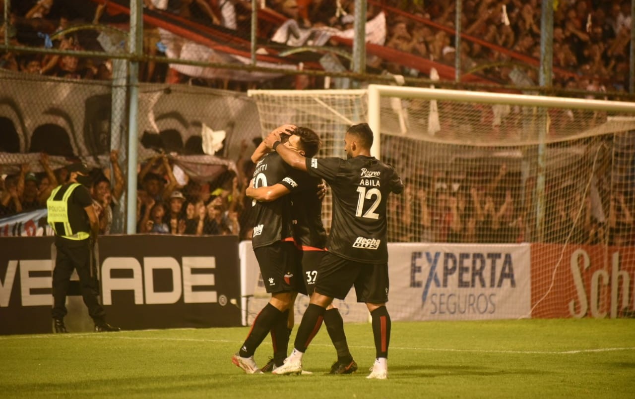 No le sobró nada: Colón dejó en el camino a Sportivo Peñarol en Copa Argentina | Deportes