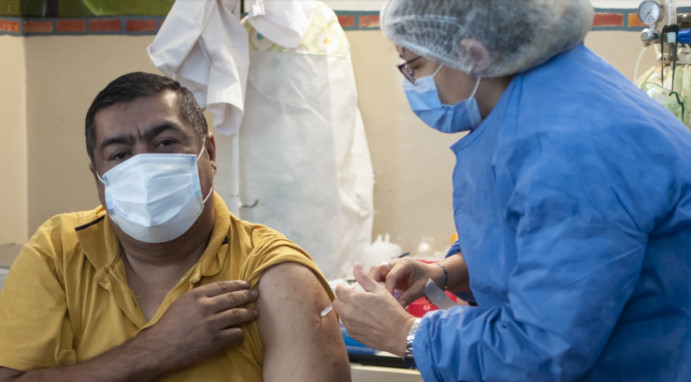 Coronavirus: Cómo sigue el cronograma de vacunación este lunes | Noticias