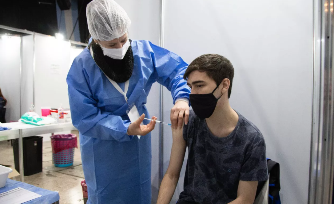 Coronavirus: Sigue este martes la vacunación libre y con turnos en la ciudad | Noticias