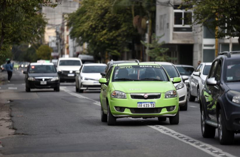 Se extiende el plazo de inscripción para aspirantes a licencias de taxi y remis | Información General