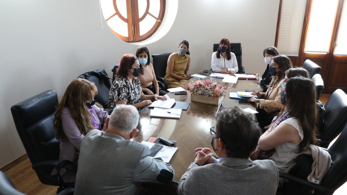 La Ministra Celia Arena recibió a una comitiva de Unicef | Noticias