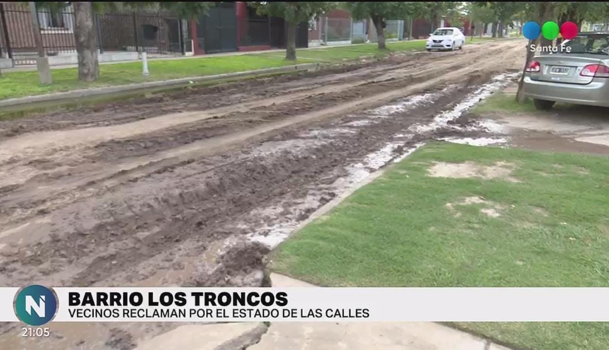 Vecinos de Los Troncos reclaman por el estado de las calles | Información General