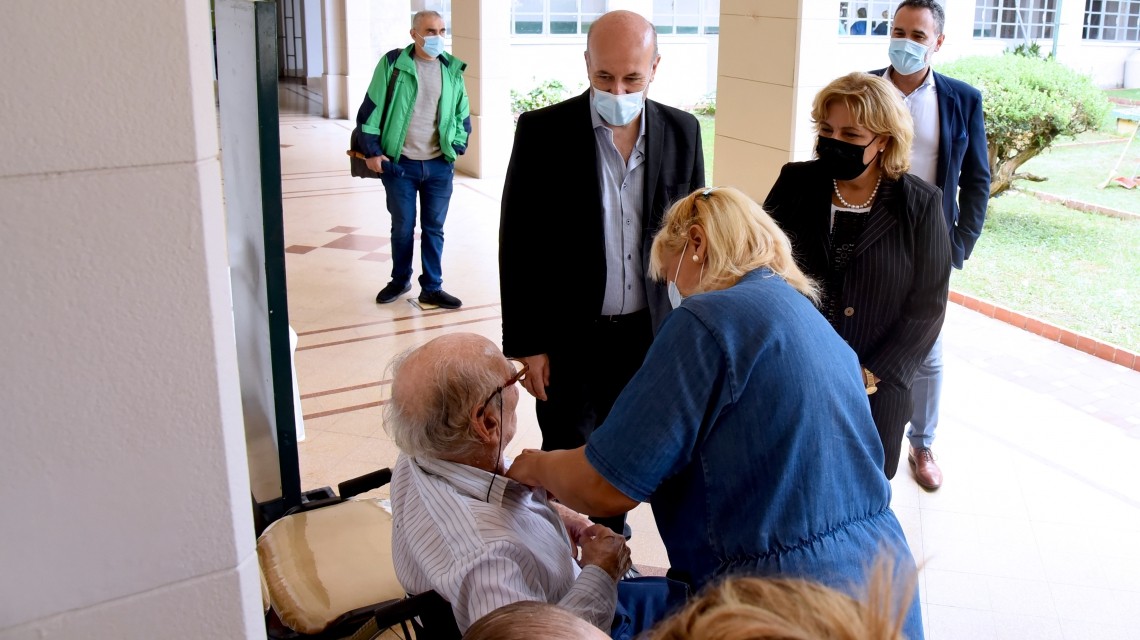 La provincia lanzó la vacunación antigripal para la población objetivo | Información General
