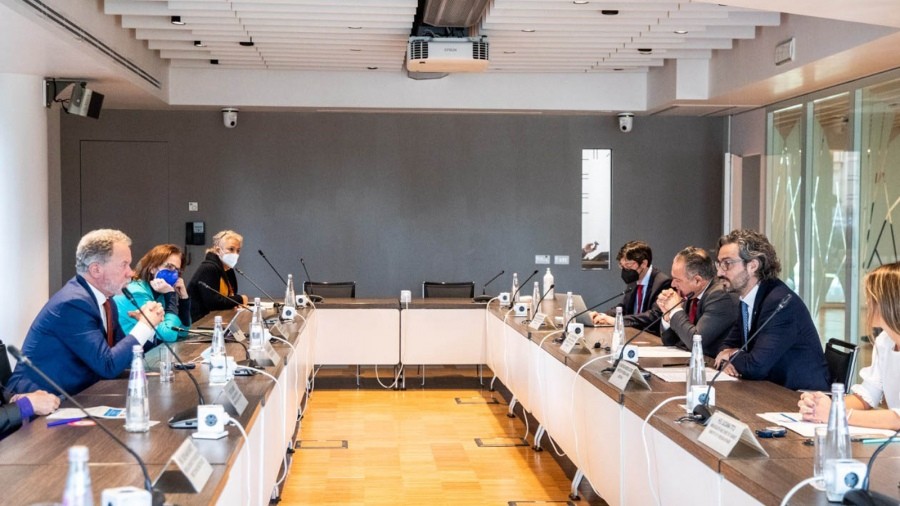 Cafiero: "Repartir sanciones o bloqueos no es productivo para que se imponga la paz y el diálogo" | Nacionales