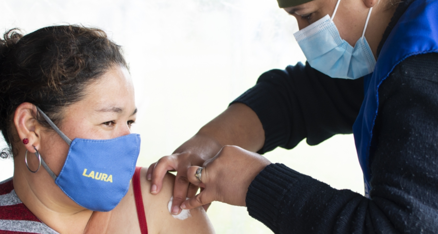 Vacunación Covid: Hoy se aplicarán cuartas dosis en la Esquina Encendida | Noticias