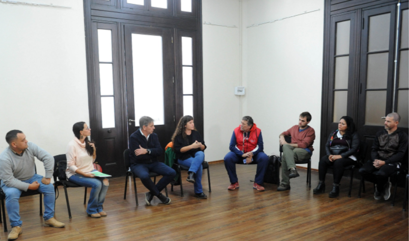 La Municipalidad entregó $ 1.800.000 a clubes barriales | Información General