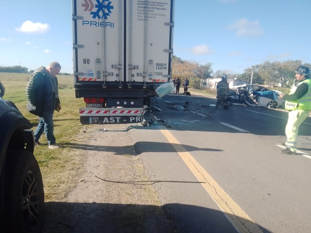 Una familia completa murió tras un trágico accidente en la autovía 19 | Noticias