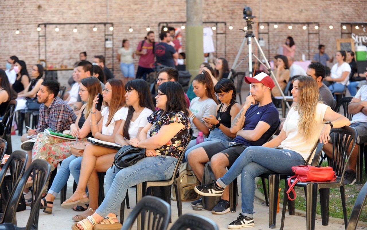 Funcionarios municipales brindarán detalles del Foro por las Juventudes | Información General