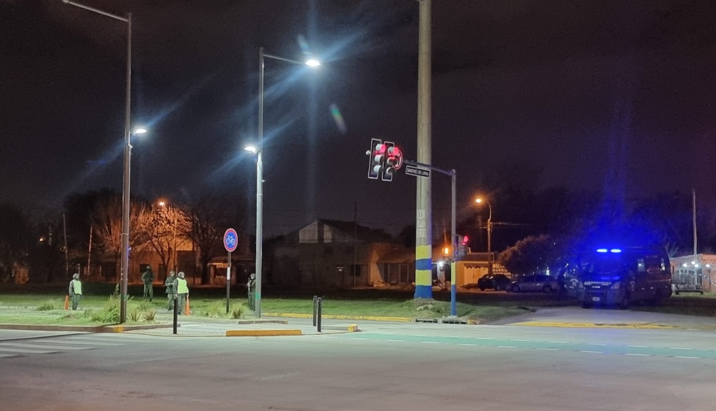 Agoniza un policía ametrallado en un control de rutina en Rosario | Noticias