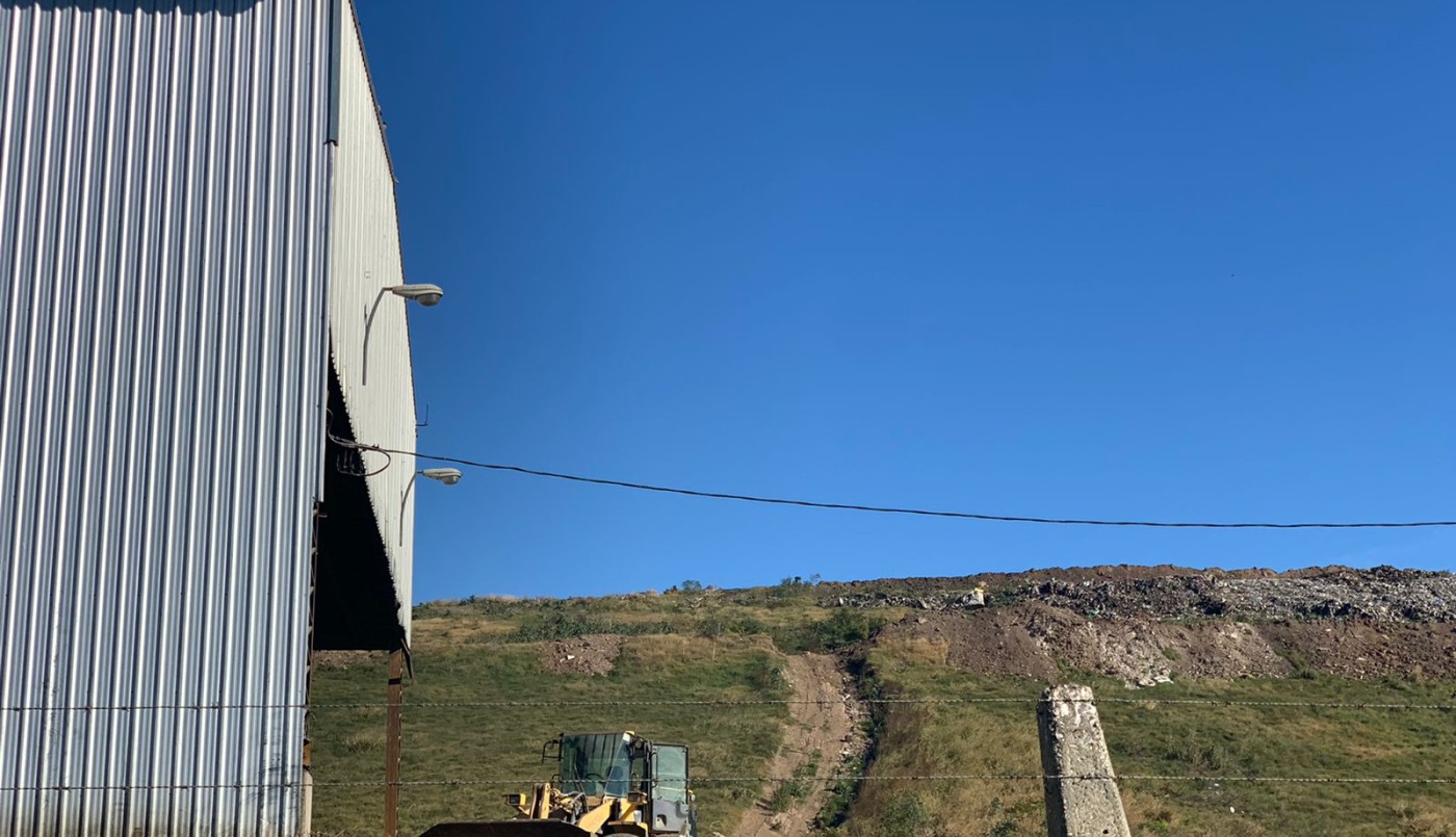 Hallaron un cuerpo entre la basura del relleno sanitario rosarino | Noticias