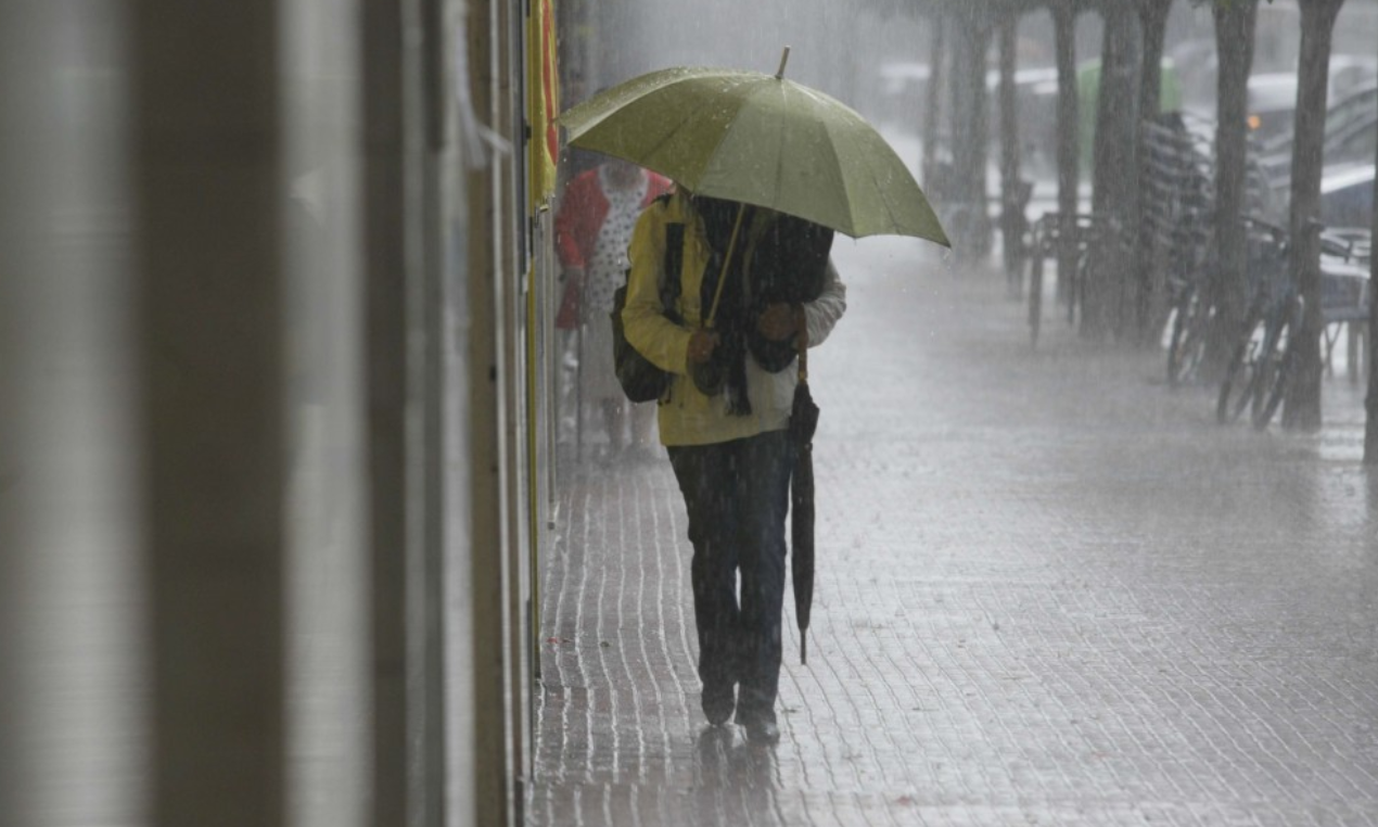 Un martes marcado por el frío y la lluvia aunque mejoraría por la tarde | Información General