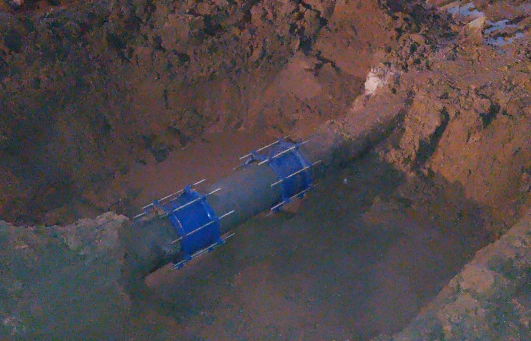 Finalizó la reparación de una cañería en Javier de la Rosa y Urquiza | Información General