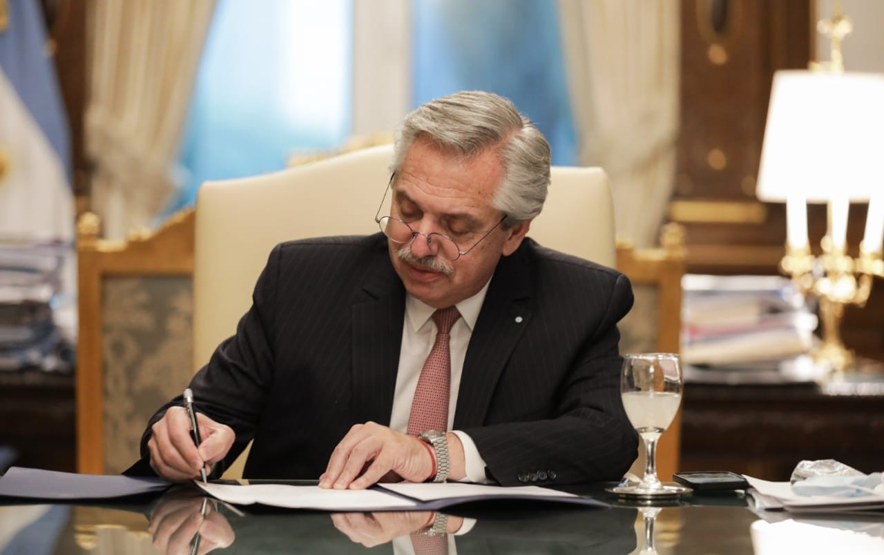 Se promulgó la Ley de Alivio Fiscal para Pequeños Contribuyentes y Autónomos | Información General