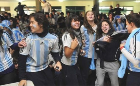 Mundial: Educación fomentará que se transmitan en las escuelas los partidos de la Selección | Deportes