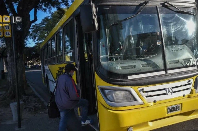 UTA Santa Fe adhiere a la conciliación obligatoria: no habrá paro de colectivos | Información General