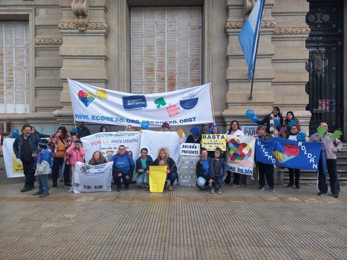 Familiares de niños con autismo denuncian falta de inclusión en escuelas | Noticias