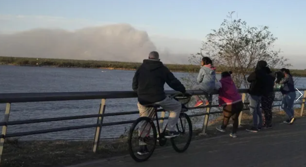 El fuego no da tregua en Rosario y ya arden más de 15 mil hectáreas | Noticias