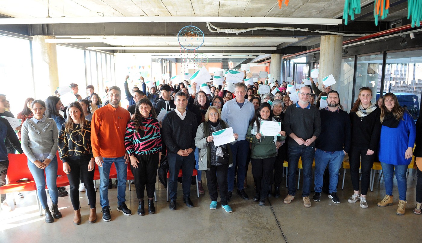 Entregaron certificados de capacitación en la Estación Barranquitas | Información General