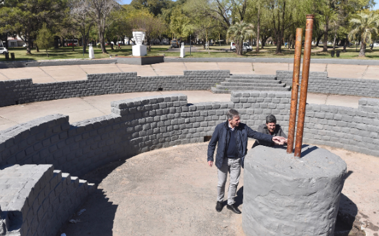 El nuevo sistema lumínico del Parque Garay ya tiene un 45% de avance | Noticias