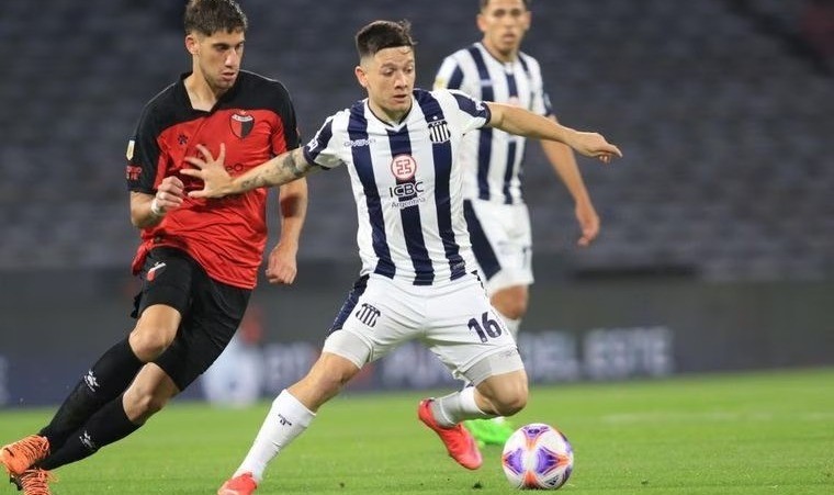 Colón volvió a perder en Córdoba y preocupa su presente | Deportes