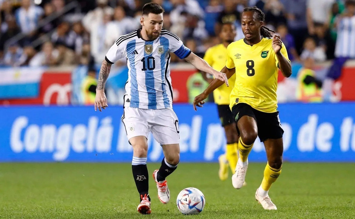 Con un doblete de Messi, Argentina goleó a Jamaica | Deportes