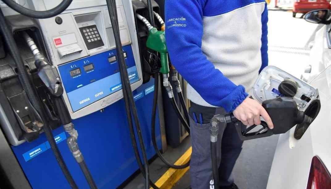 Confirman un nuevo aumento en los combustibles que regirá a partir de mañana | Noticias